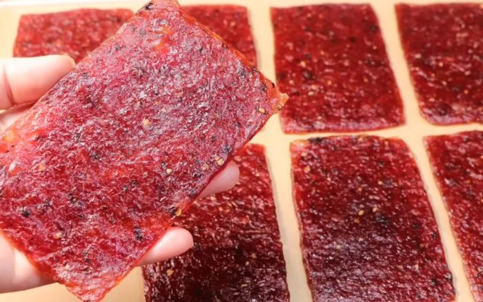 Khô bò hoặc khô heo Đài Loan đậm đà